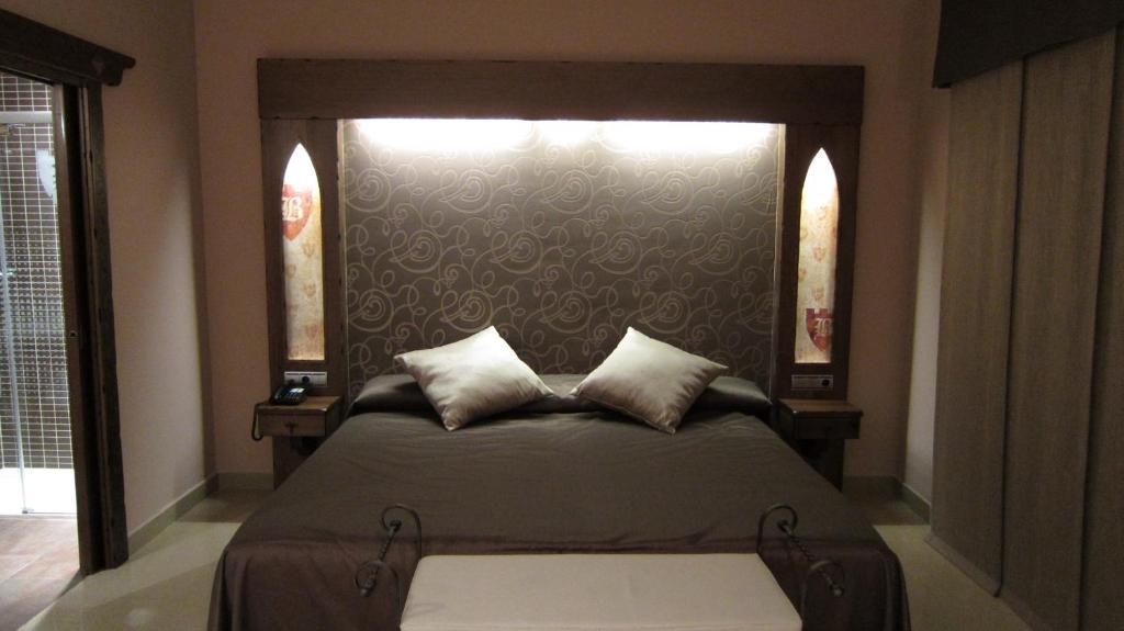 Hotel La Brasa Vélez de Benaudalla Kamer foto