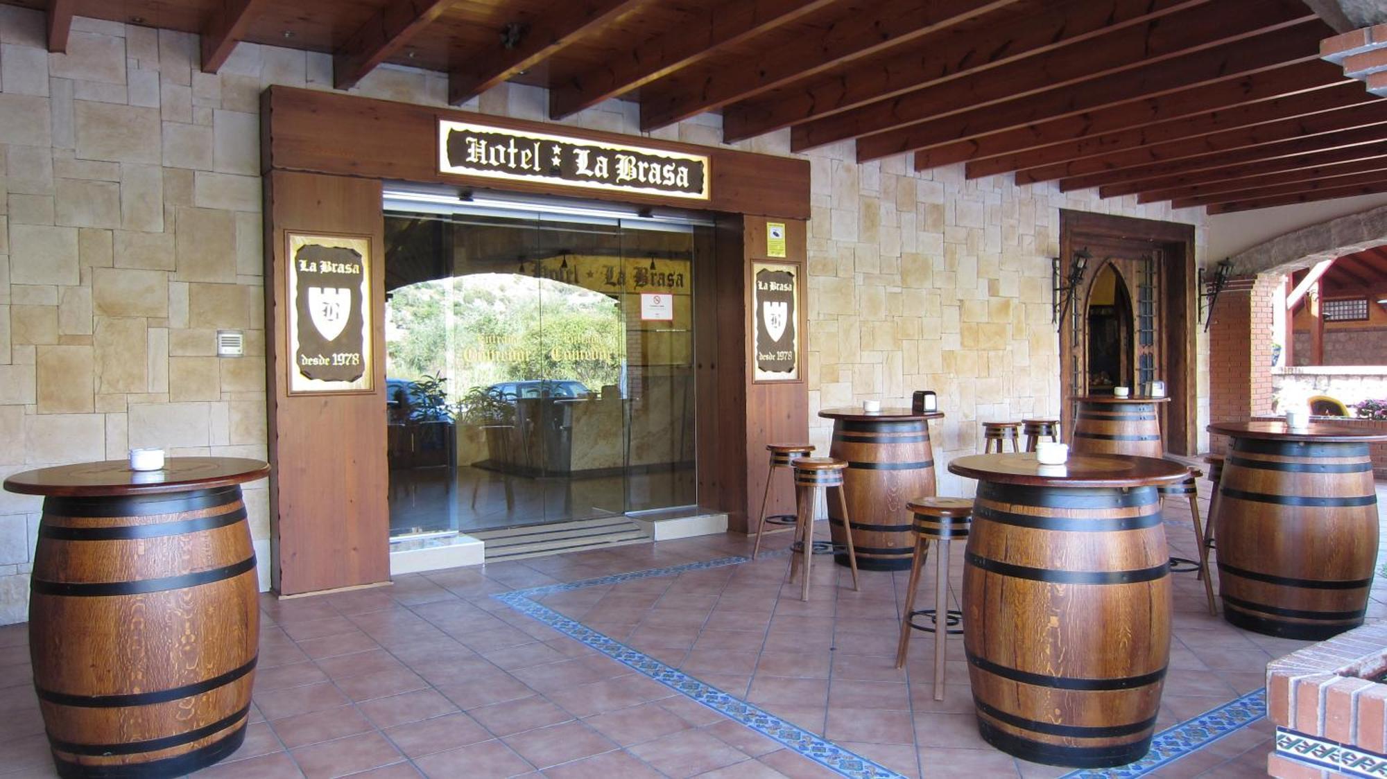 Hotel La Brasa Vélez de Benaudalla Buitenkant foto